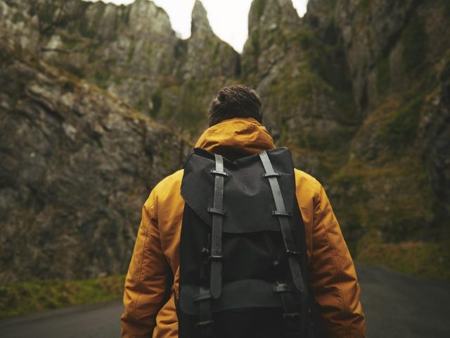 Pocket ou Folio : quel format de poche pour voyager